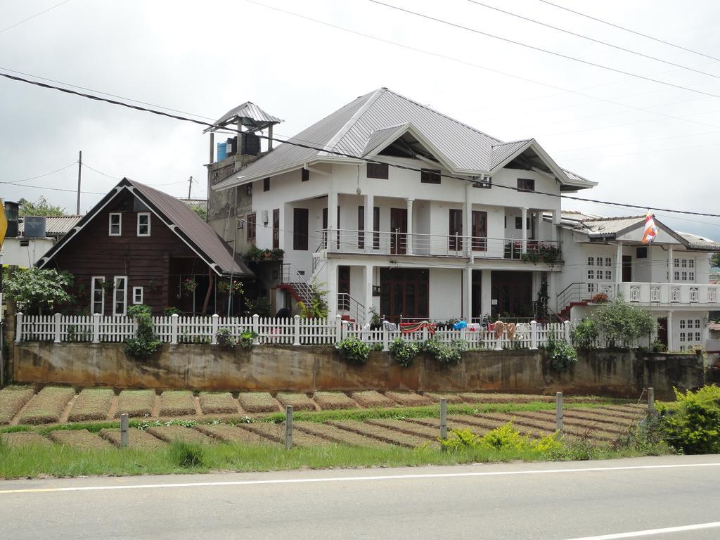 Eranga Guest Hotel Nuwara Eliya Buitenkant foto